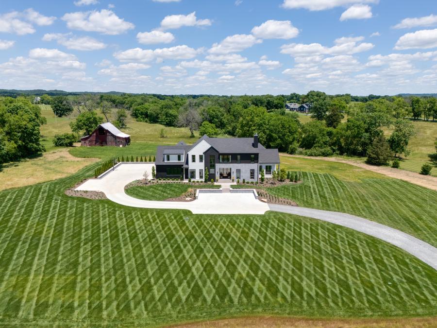 Contemporary Country Estate