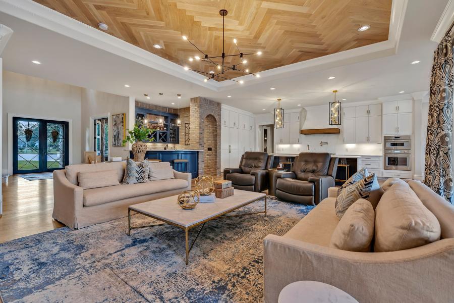Lakeside Elegance - A French Country Dream