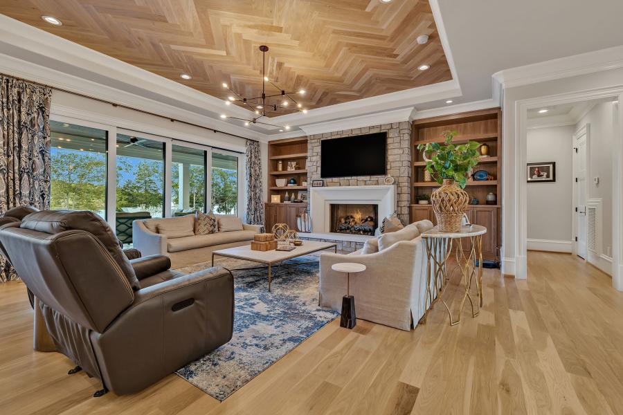 Lakeside Elegance - A French Country Dream