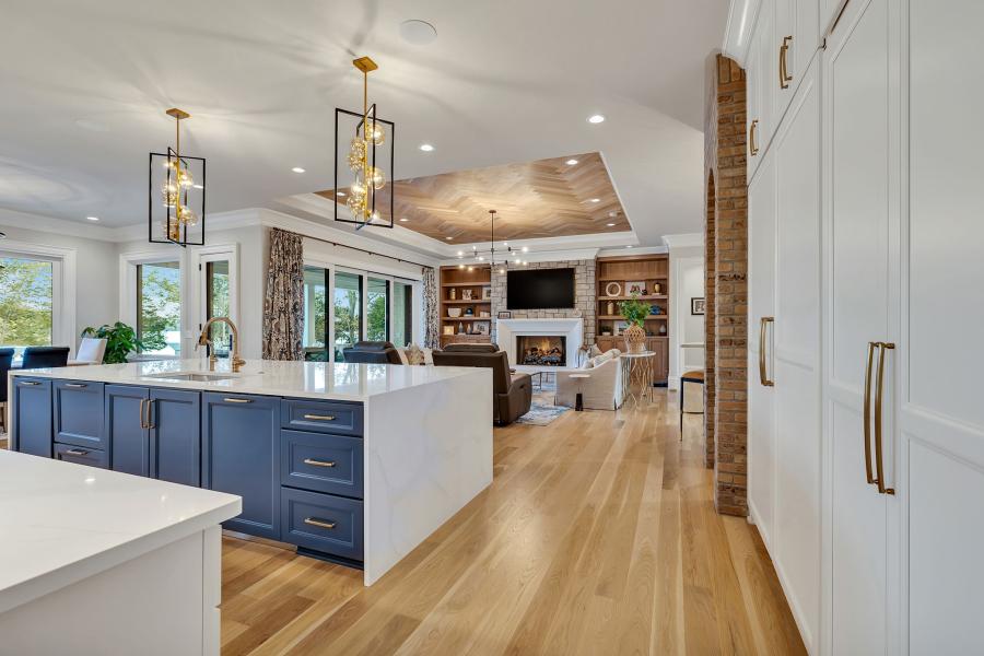Lakeside Elegance - A French Country Dream