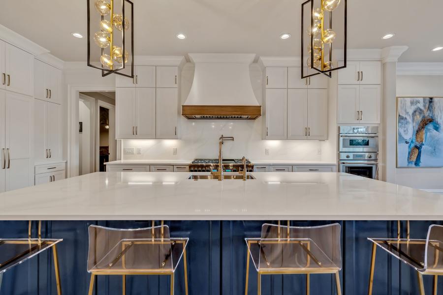 Lakeside Elegance - A French Country Dream