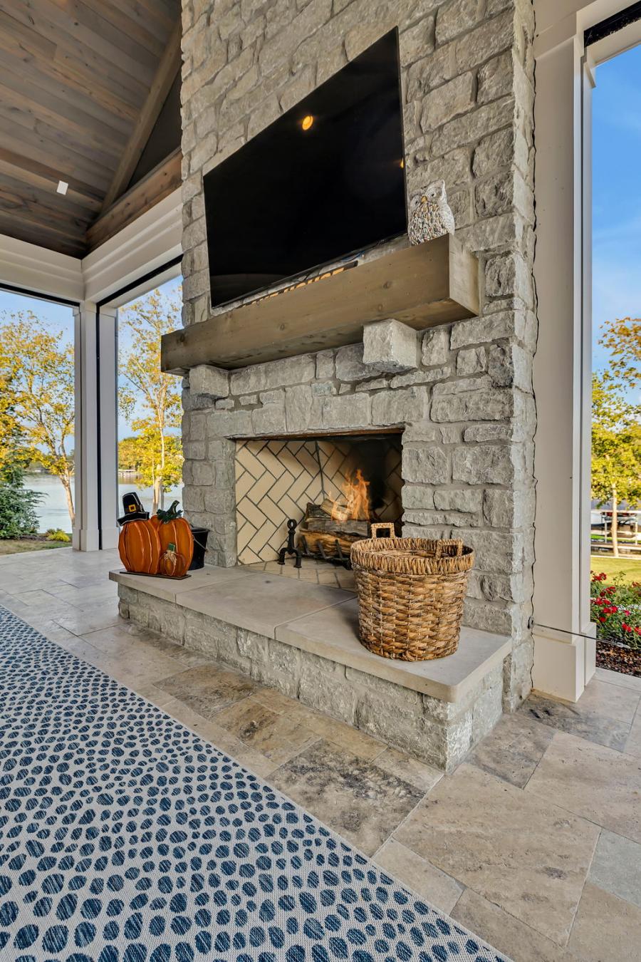 Lakeside Elegance - A French Country Dream