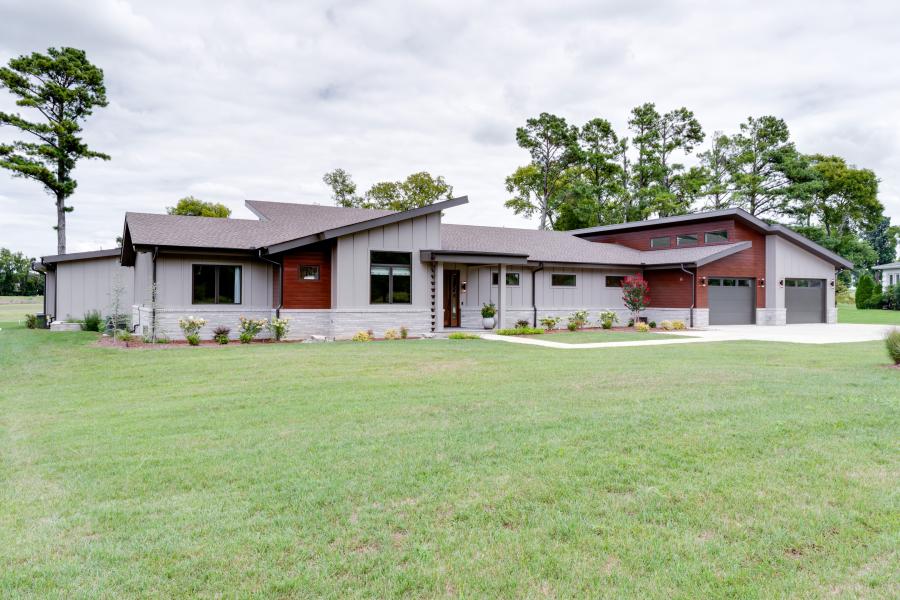 Mid-Century on the Green